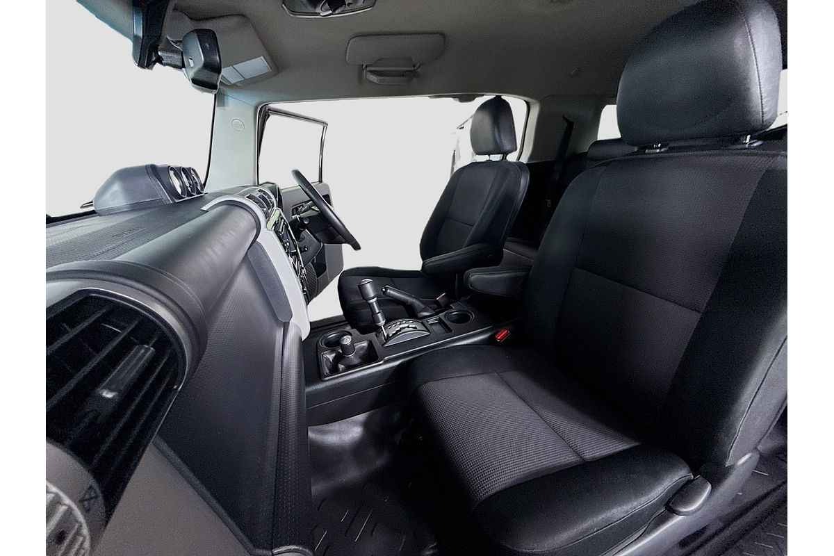 2016 Toyota FJ Cruiser GSJ15R