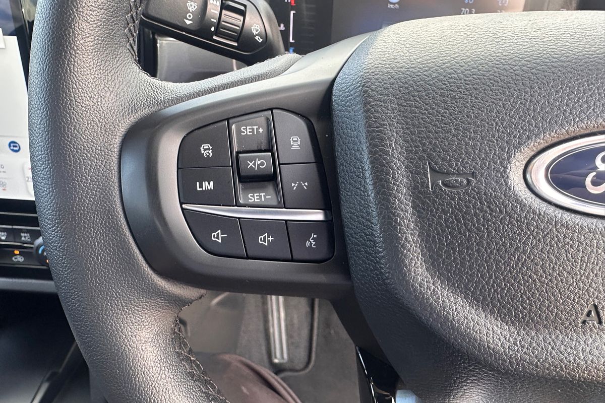 2024 Ford Ranger XLT 4X4 2.0L