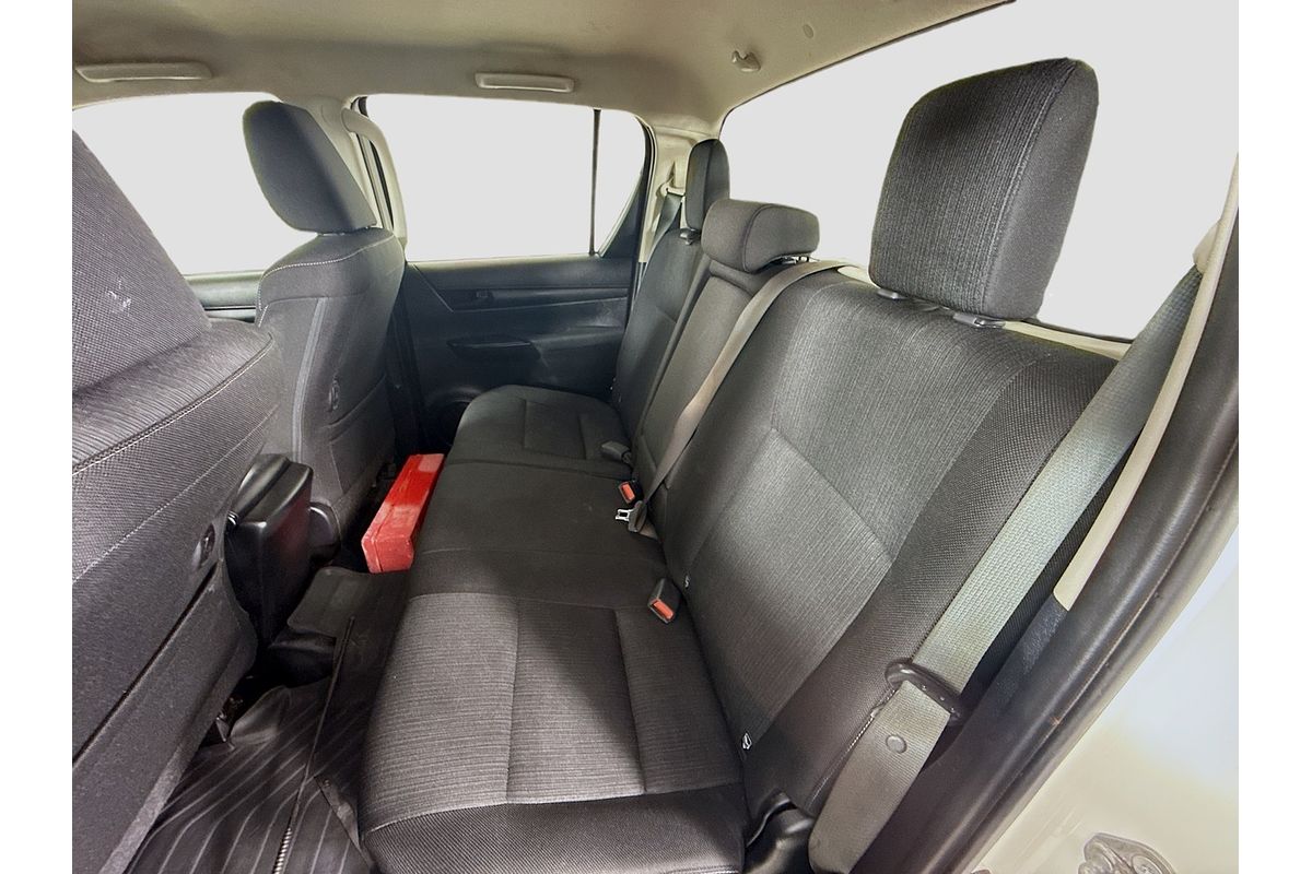 2021 Toyota Hilux SR GUN126R 4X4