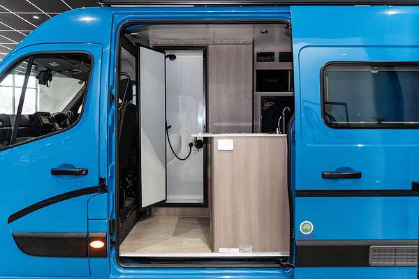 2024 Renault Master Pro 110kW X62 Phase 2 LWB Mid Roof