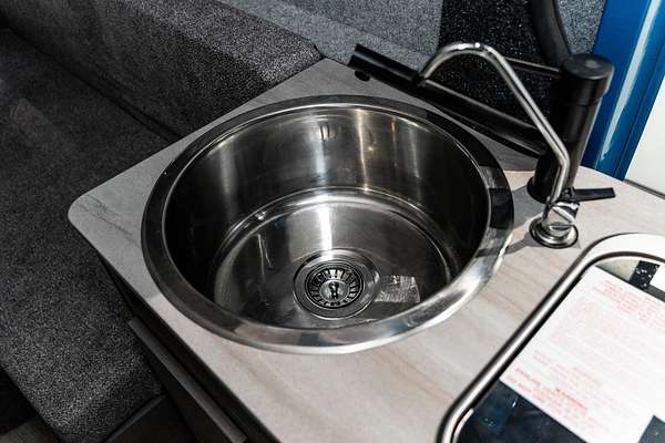 2024 Renault Master Pro 110kW X62 Phase 2 LWB Mid Roof