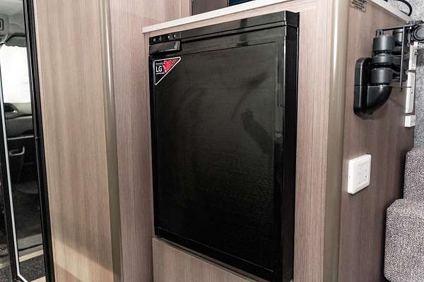 2024 Renault Master Pro 110kW X62 Phase 2 LWB Mid Roof