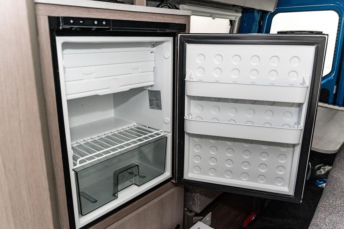 2024 Renault Master Pro 110kW X62 Phase 2 LWB Mid Roof