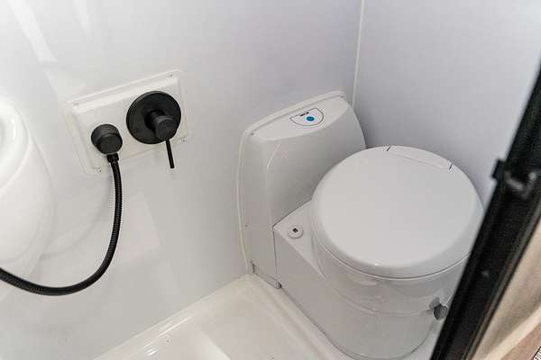 2024 Renault Master Pro 110kW X62 Phase 2 LWB Mid Roof