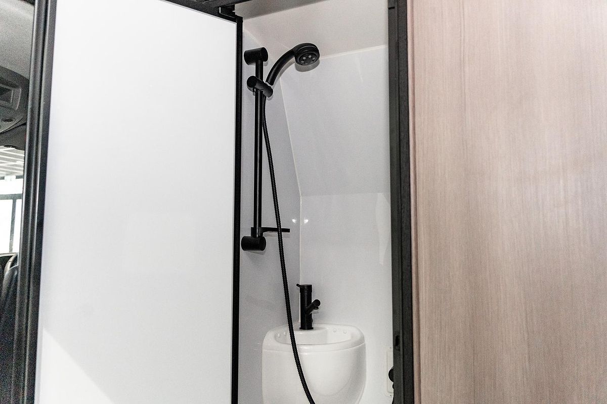 2024 Renault Master Pro 110kW X62 Phase 2 LWB Mid Roof