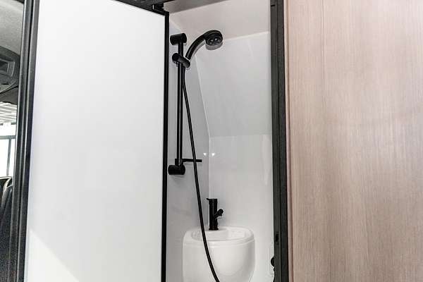 2024 Renault Master Pro 110kW X62 Phase 2 LWB Mid Roof