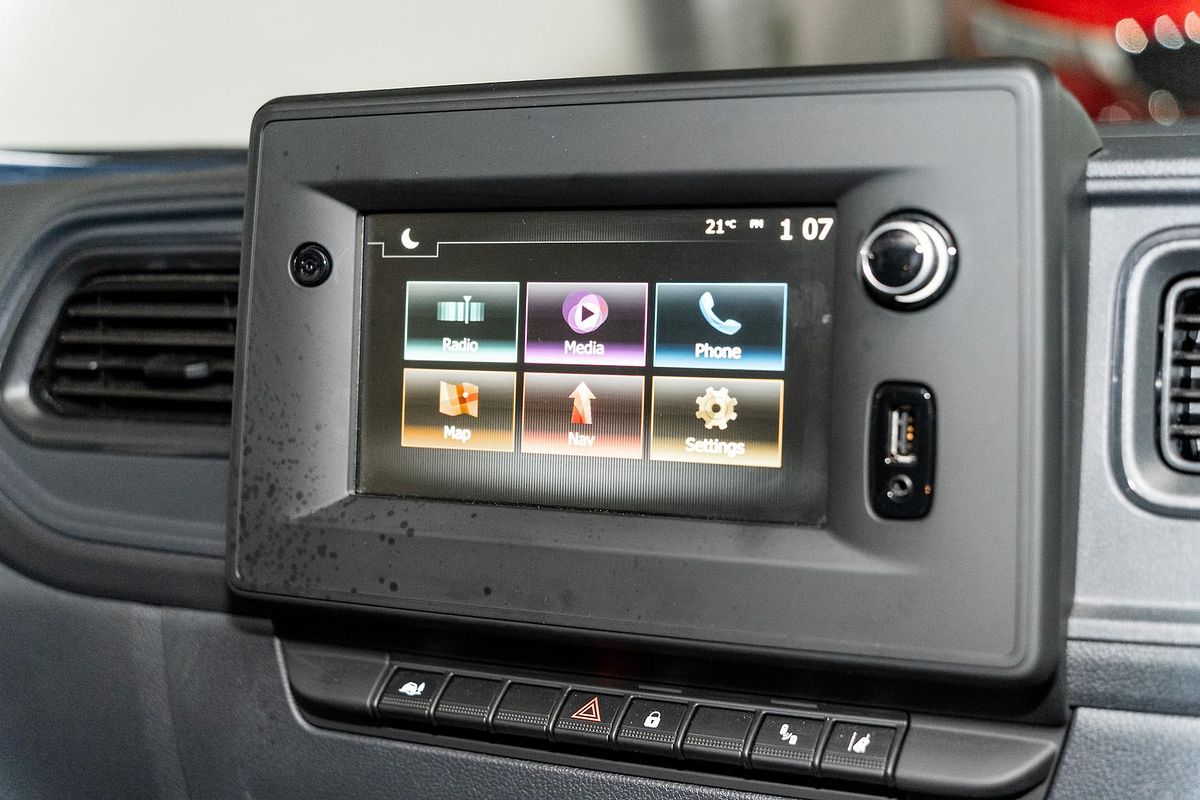 2024 Renault Master Pro 110kW X62 Phase 2 LWB Mid Roof