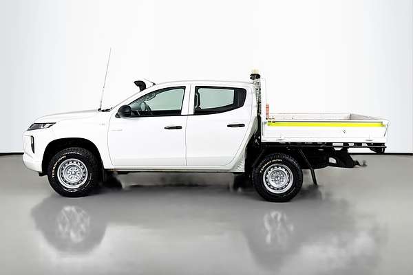2022 Mitsubishi Triton GLX MR 4X4