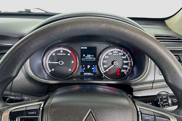 2022 Mitsubishi Triton GLX MR 4X4