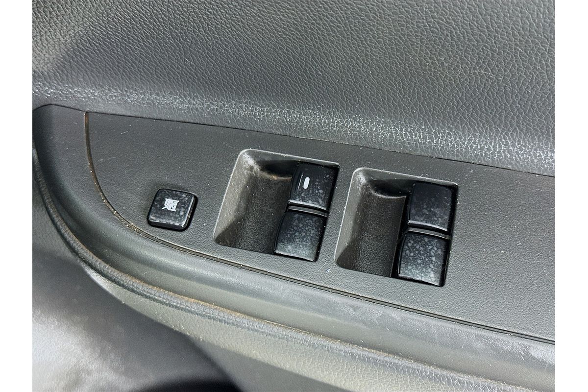 2022 Mitsubishi Triton GLX MR 4X4