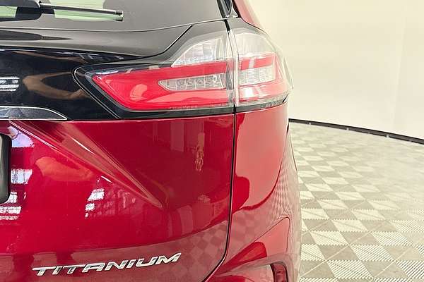 2019 Ford Endura Titanium CA