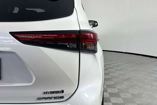 2021 Toyota Kluger Grande AXUH78R