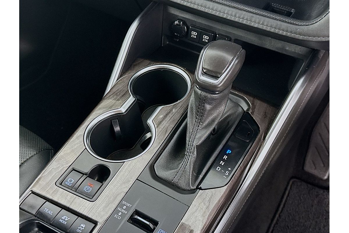 2021 Toyota Kluger Grande AXUH78R