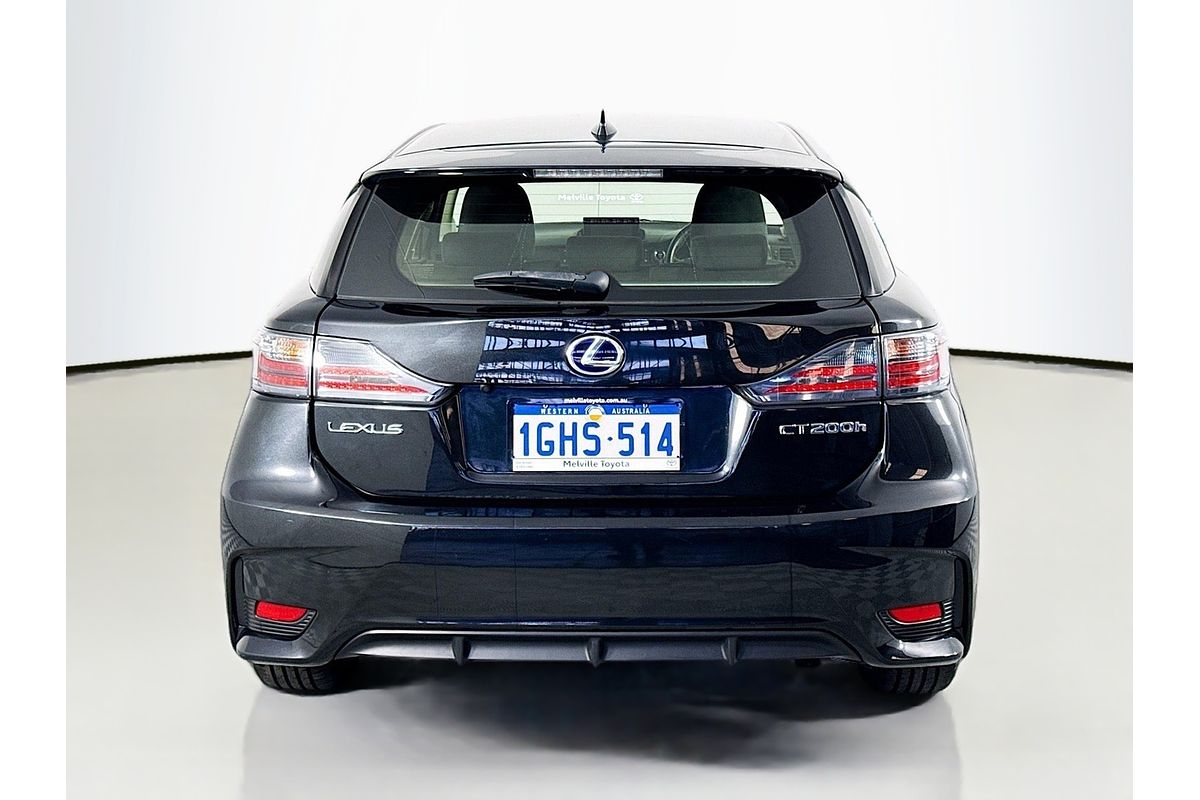 2017 Lexus CT CT200h Luxury ZWA10R