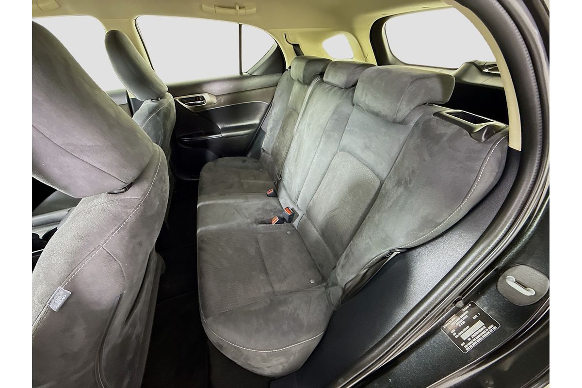 2017 Lexus CT CT200h Luxury ZWA10R