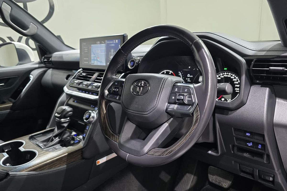 2022 Toyota Landcruiser VX FJA300R