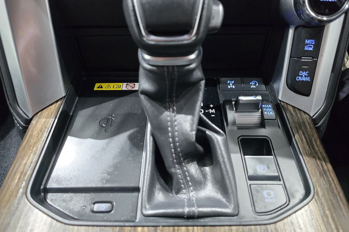 2022 Toyota Landcruiser VX FJA300R