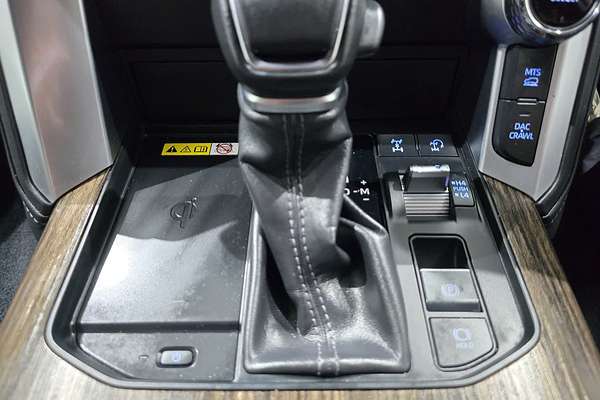 2022 Toyota Landcruiser VX FJA300R