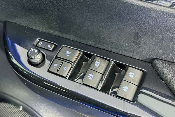 2023 Toyota Hilux SR5 GUN126R 4X4