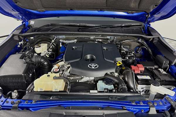 2023 Toyota Hilux SR5 GUN126R 4X4