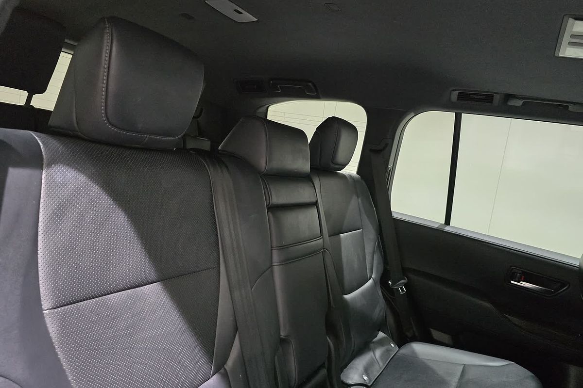 2022 Toyota Landcruiser VX FJA300R