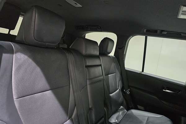 2022 Toyota Landcruiser VX FJA300R