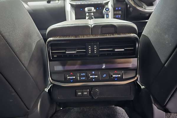 2022 Toyota Landcruiser VX FJA300R