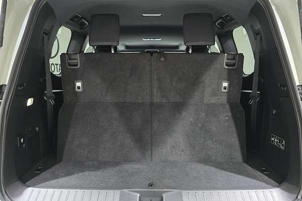 2022 Toyota Landcruiser VX FJA300R