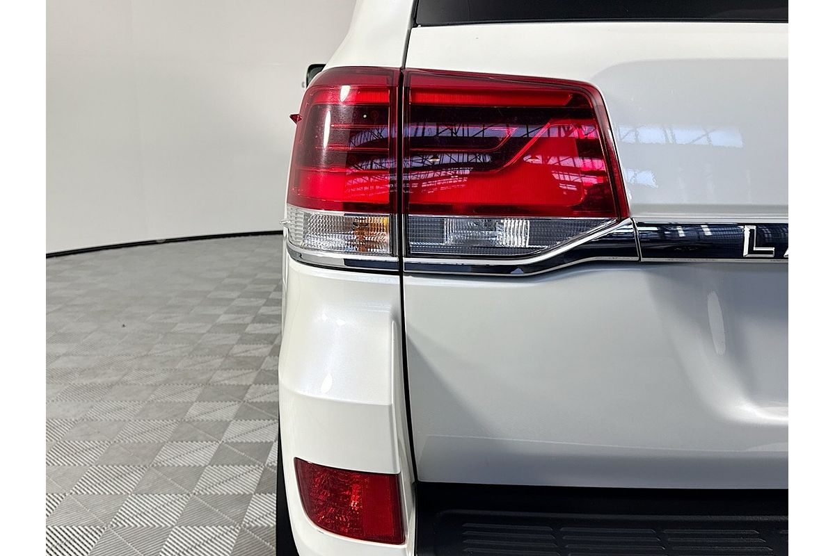 2020 Toyota Landcruiser VX VDJ200R