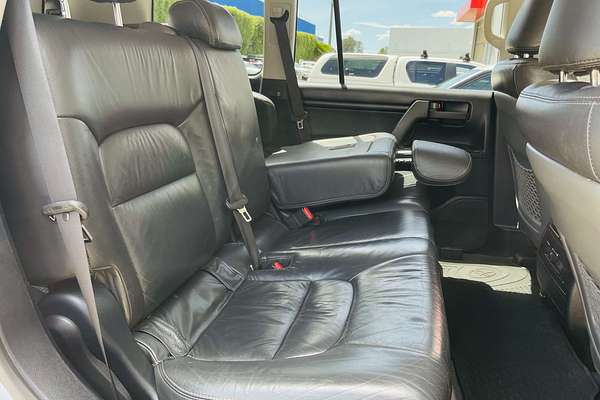 2016 Toyota Landcruiser GXL VDJ200R