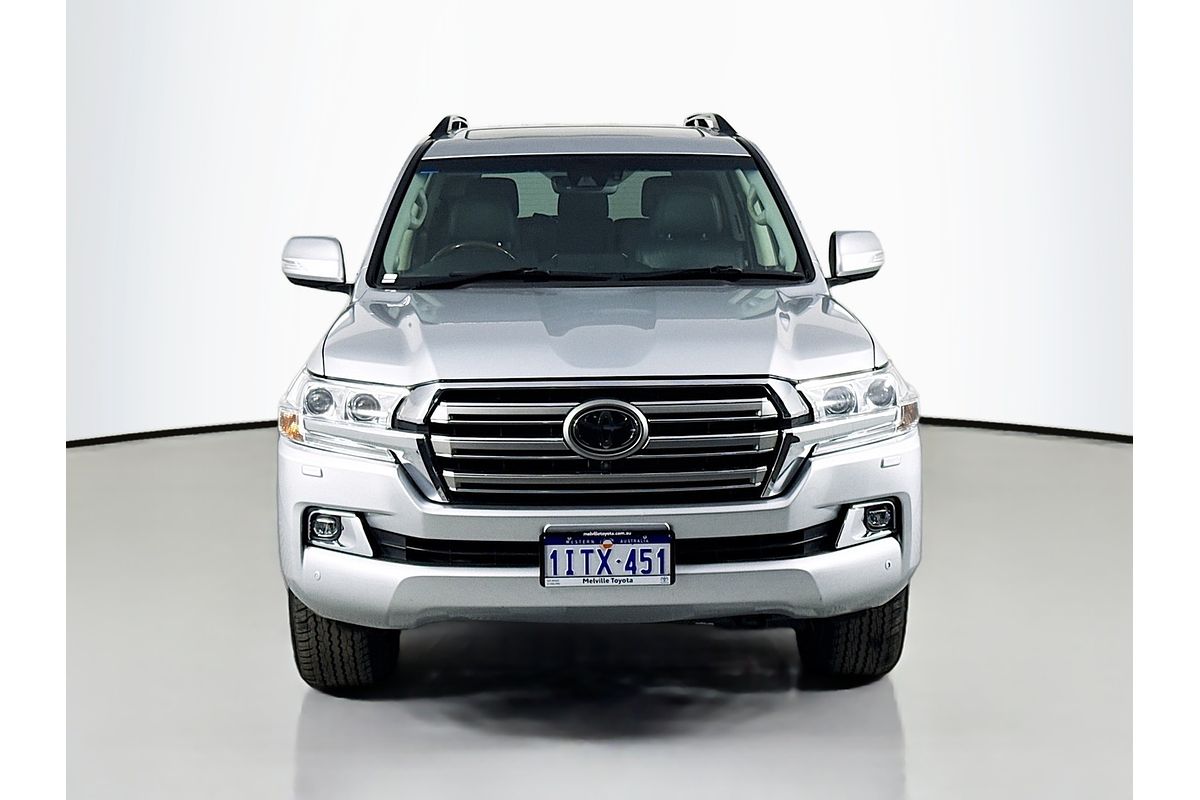 2019 Toyota Landcruiser Sahara VDJ200R