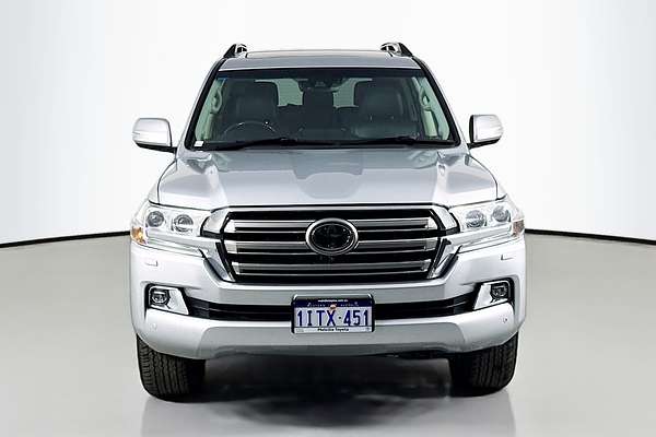 2019 Toyota Landcruiser Sahara VDJ200R