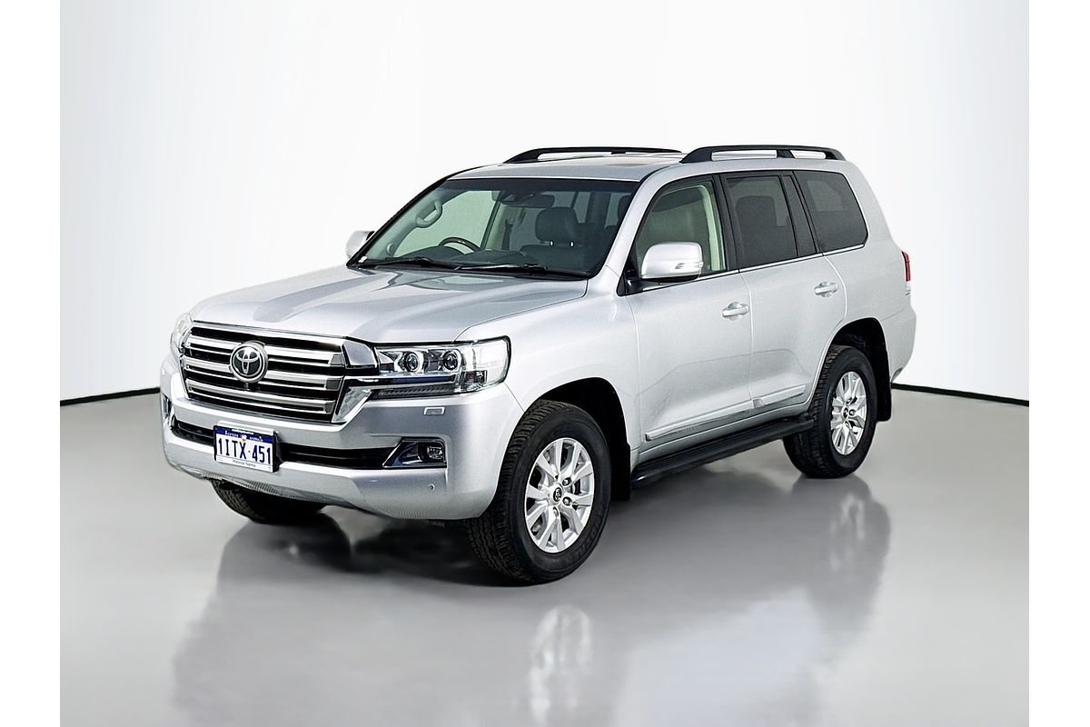 2019 Toyota Landcruiser Sahara VDJ200R