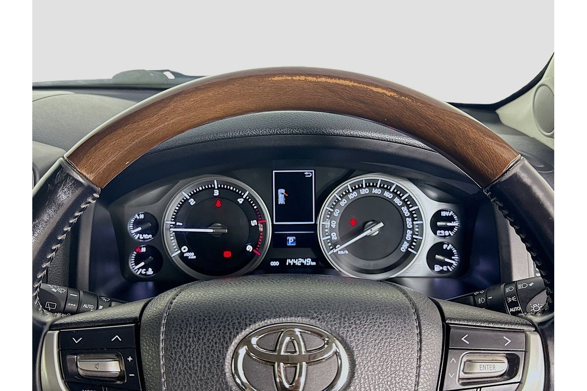 2019 Toyota Landcruiser Sahara VDJ200R