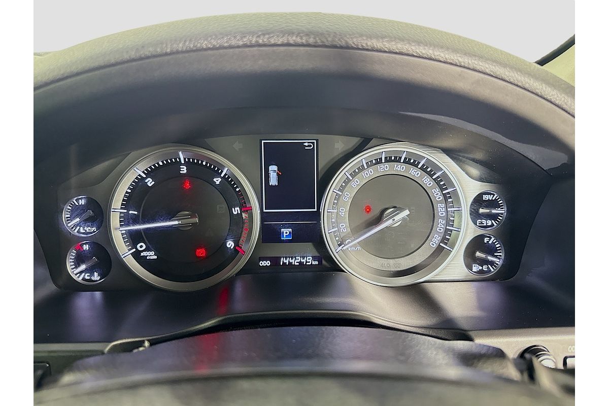 2019 Toyota Landcruiser Sahara VDJ200R