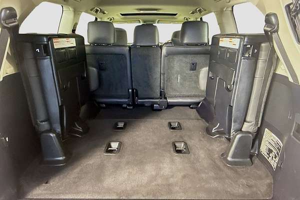 2019 Toyota Landcruiser Sahara VDJ200R