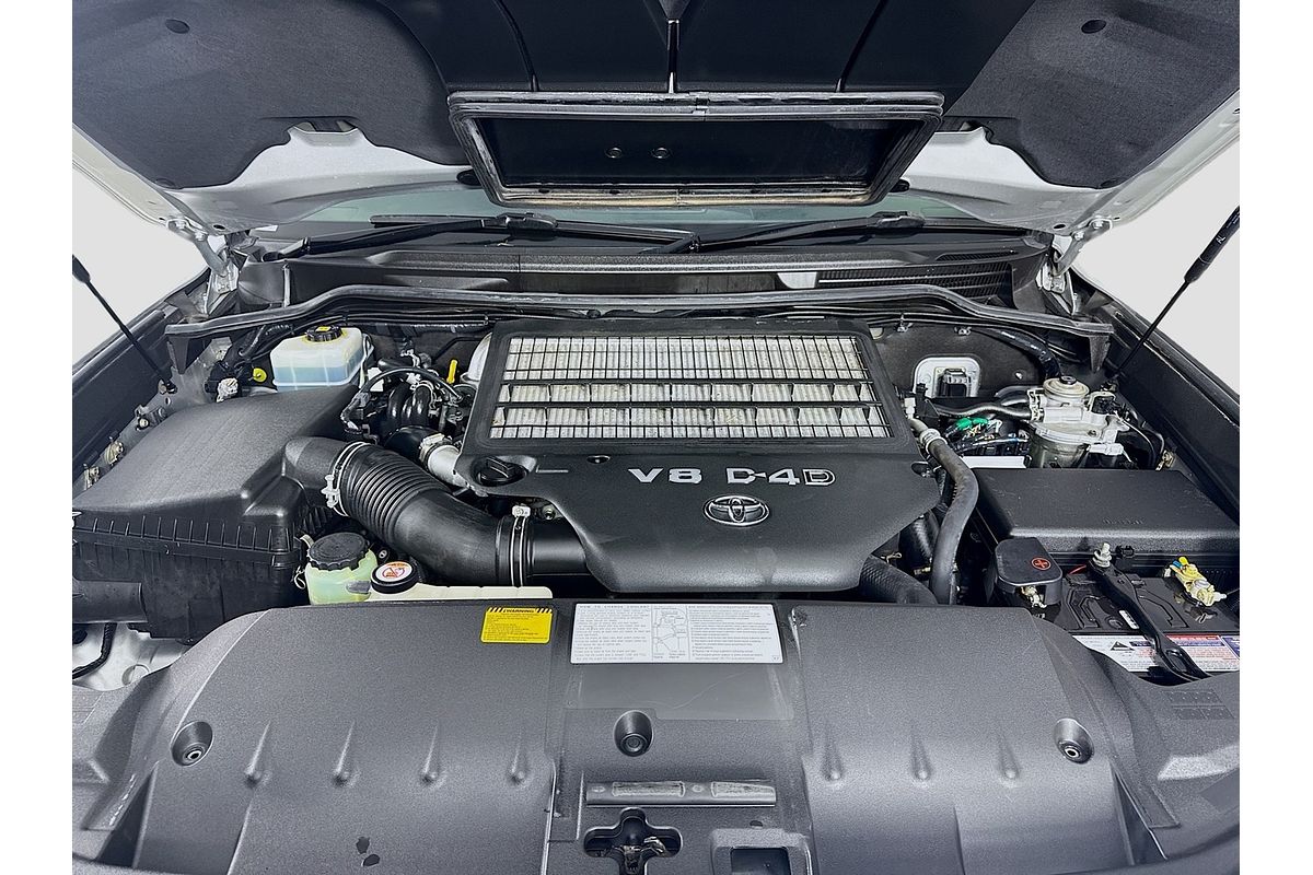 2019 Toyota Landcruiser Sahara VDJ200R