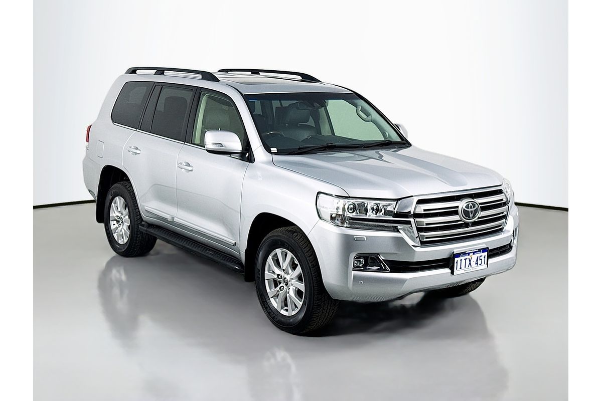 2019 Toyota Landcruiser Sahara VDJ200R