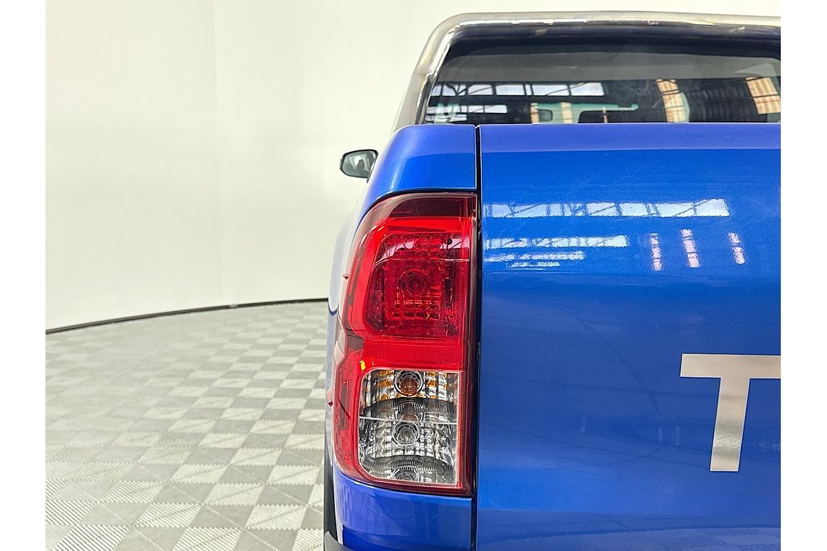 2016 Toyota Hilux SR5 GUN126R 4X4
