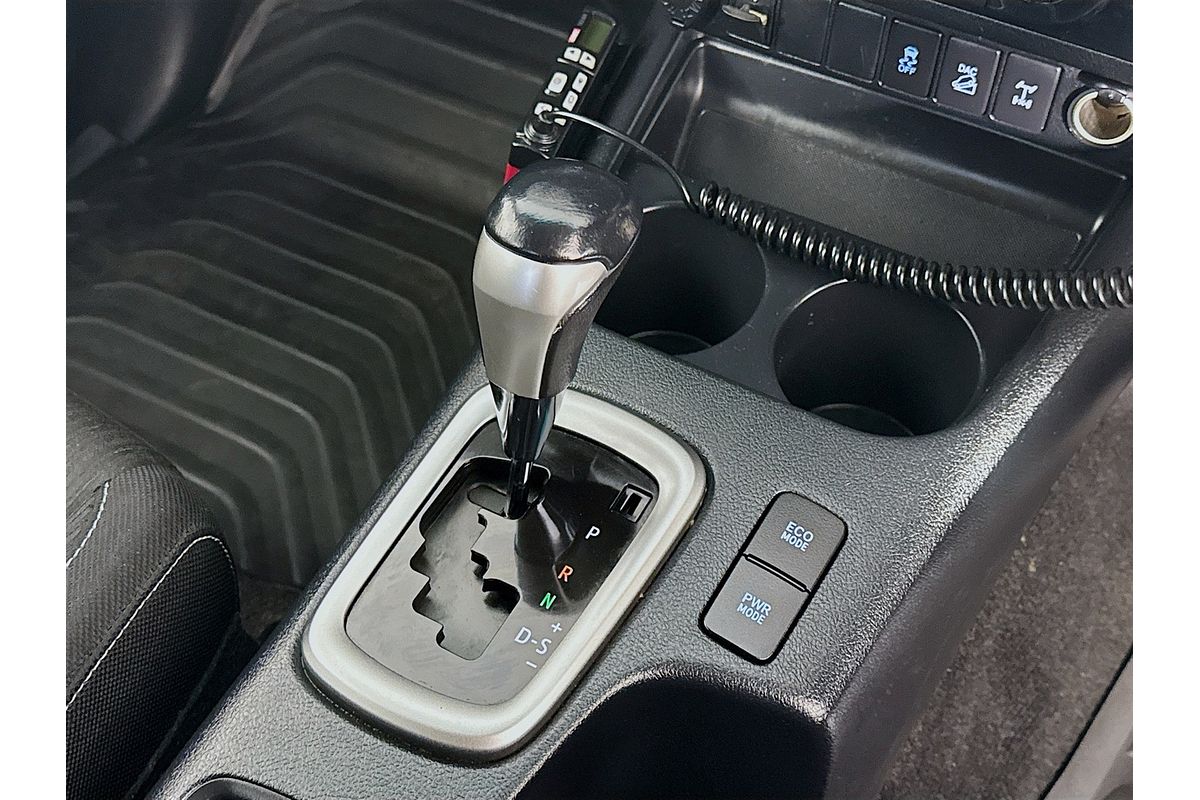 2016 Toyota Hilux SR5 GUN126R 4X4