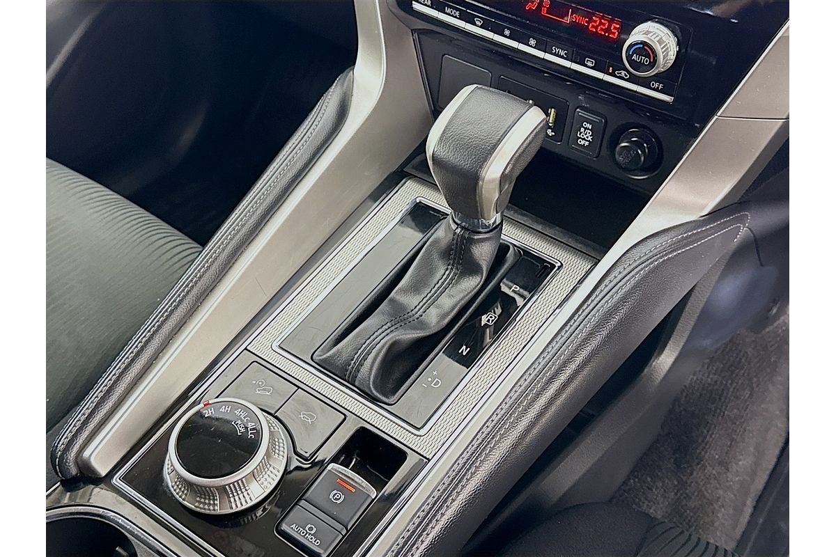 2021 Mitsubishi Pajero Sport GLS QF