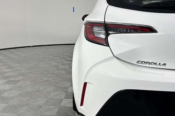 2020 Toyota Corolla Ascent Sport Hybrid ZWE211R