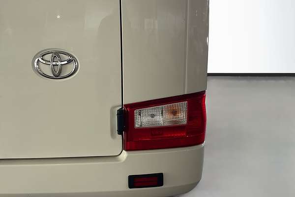 2019 Toyota Coaster XZB70R