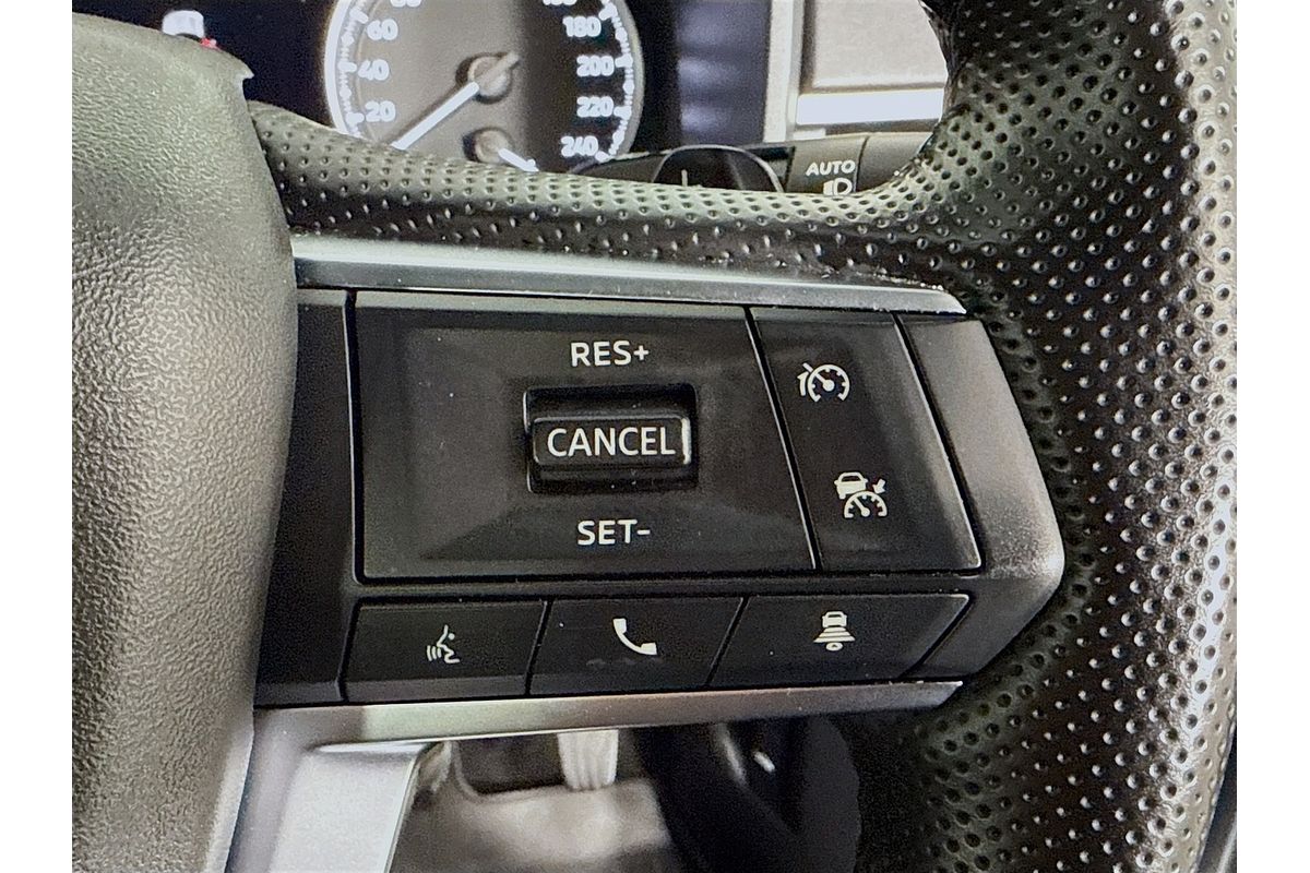 2023 Mitsubishi Outlander LS Black Edition ZM