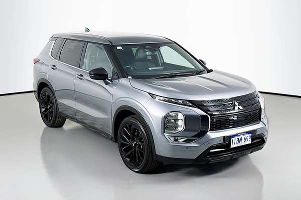 2023 Mitsubishi Outlander LS Black Edition ZM