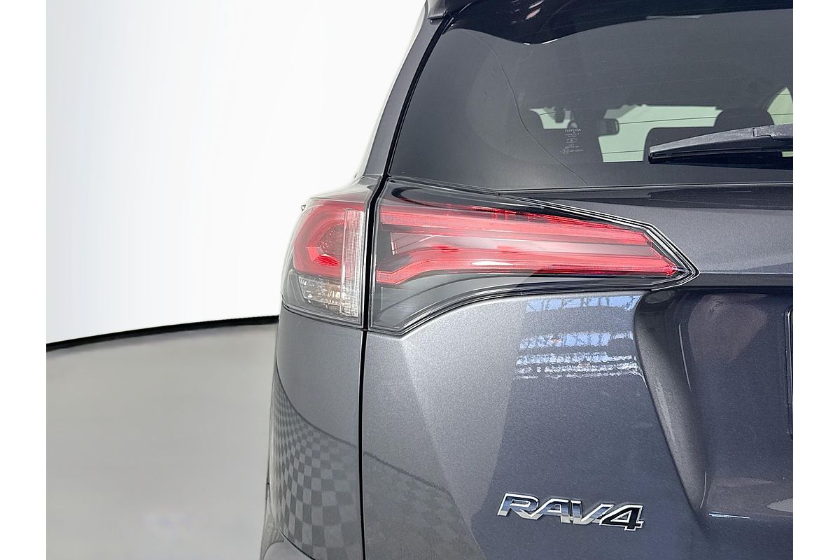 2017 Toyota RAV4 GXL ZSA42R