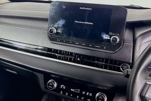 2024 Mitsubishi Outlander LS ZM