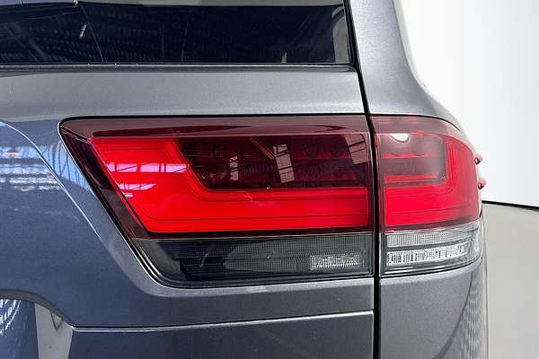 2024 Toyota Landcruiser VX FJA300R