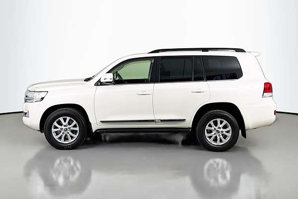 2017 Toyota Landcruiser Sahara VDJ200R