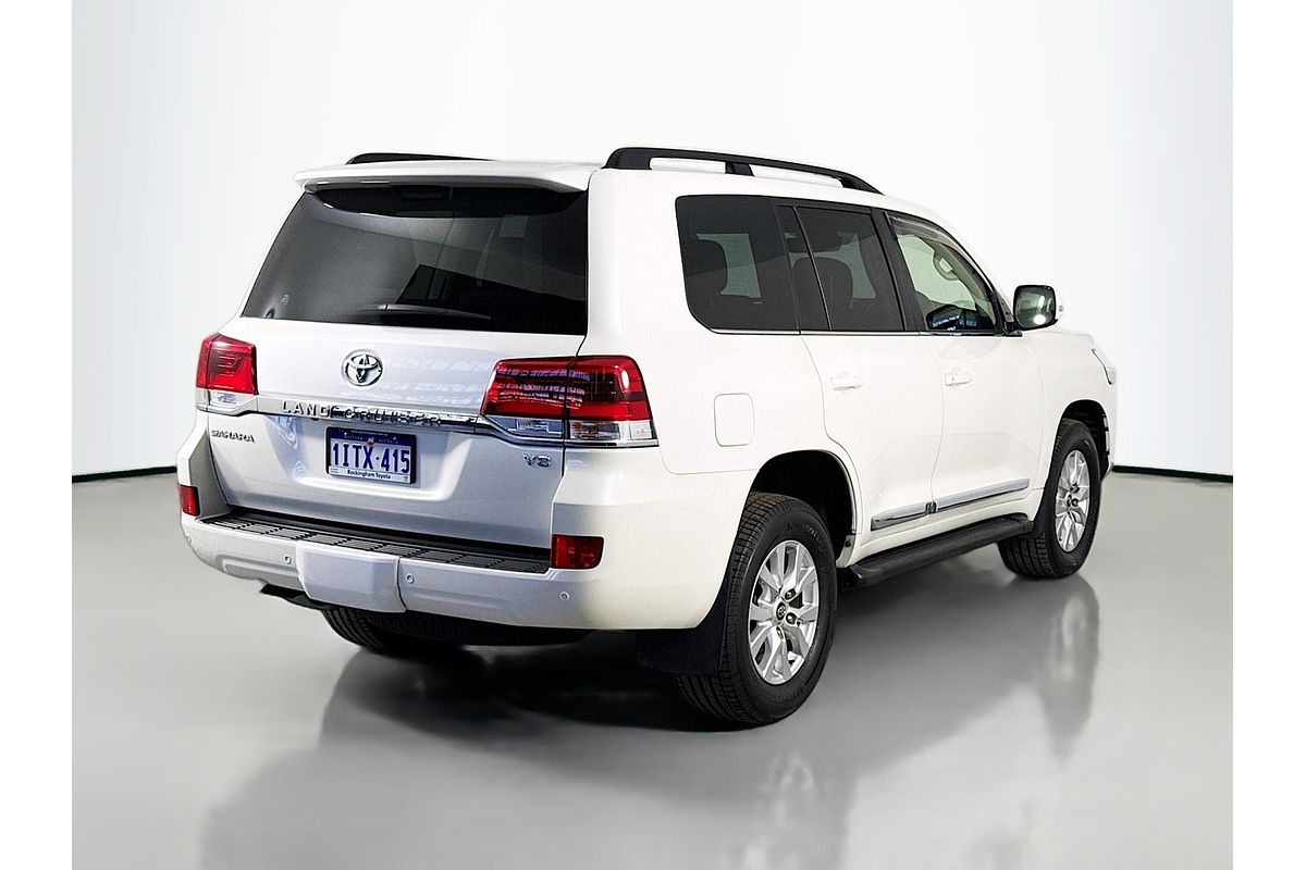 2017 Toyota Landcruiser Sahara VDJ200R